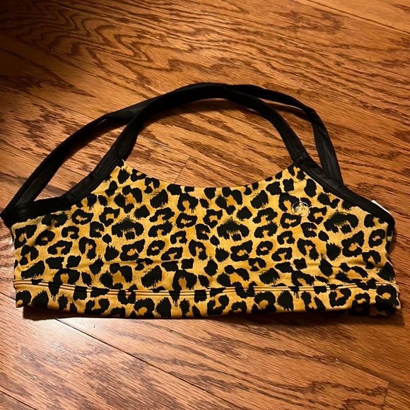 Zumba leopard cross back bra - Picture 1 of 1